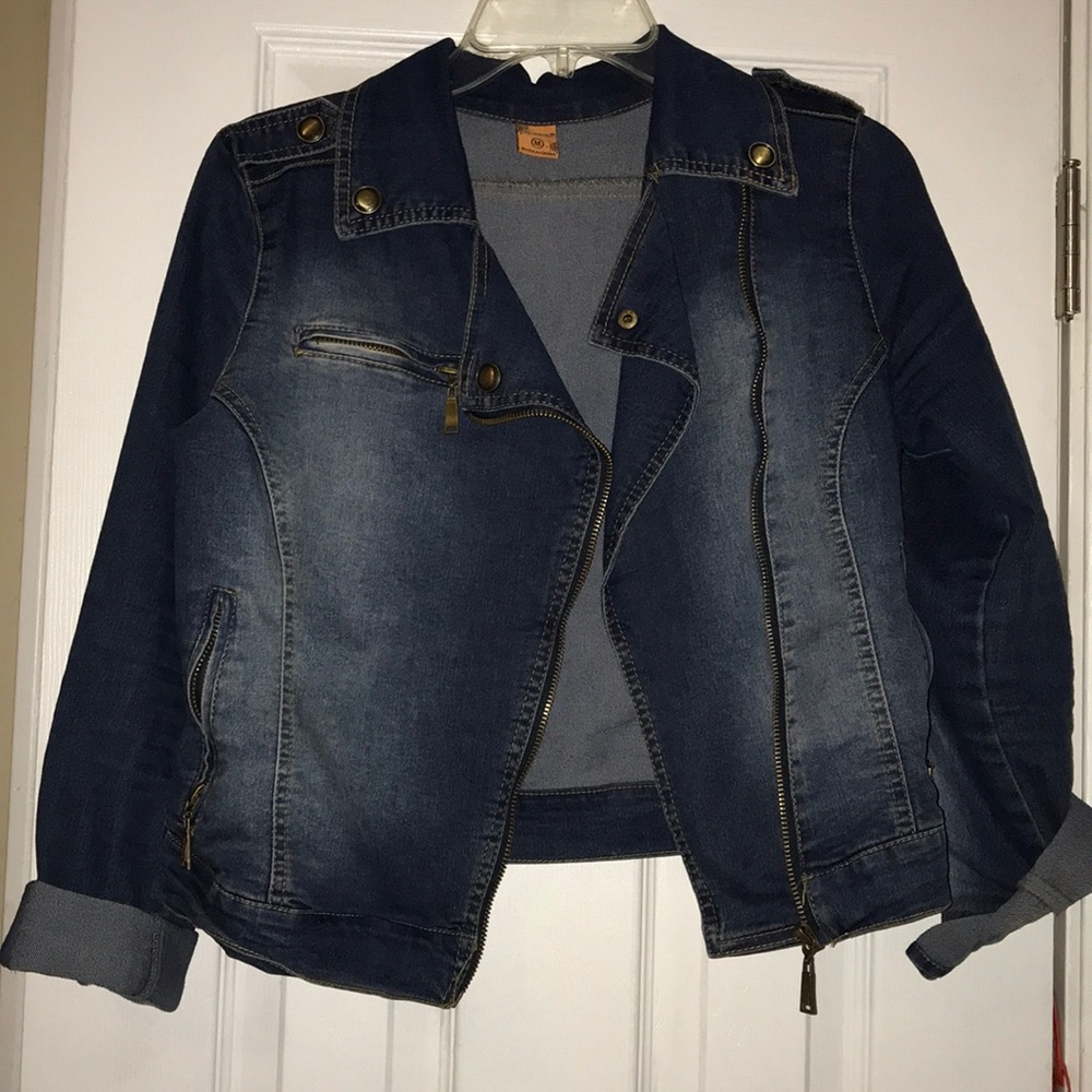 Jean jacket - Picture 2 of 5